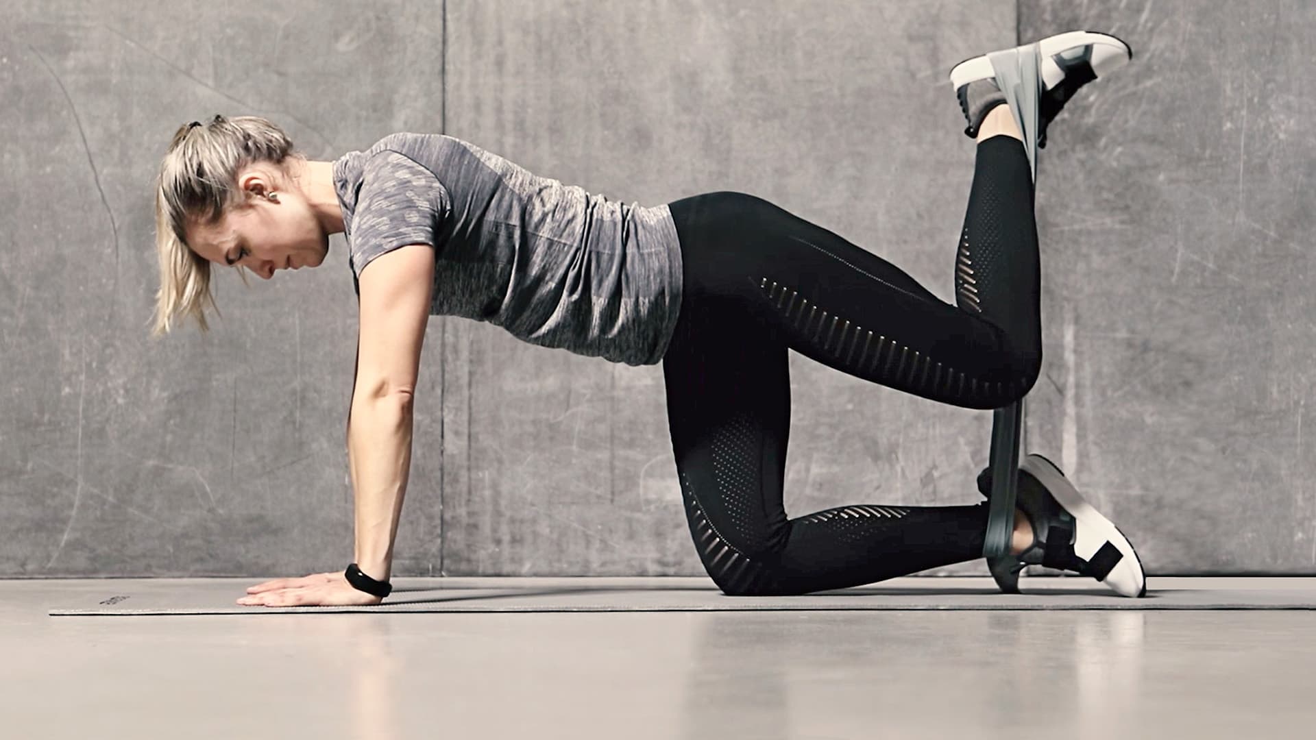 TRÆNING: Benøvelser med Julie Bruun