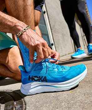 HOKA Clifton 10 - produkt-karrusel