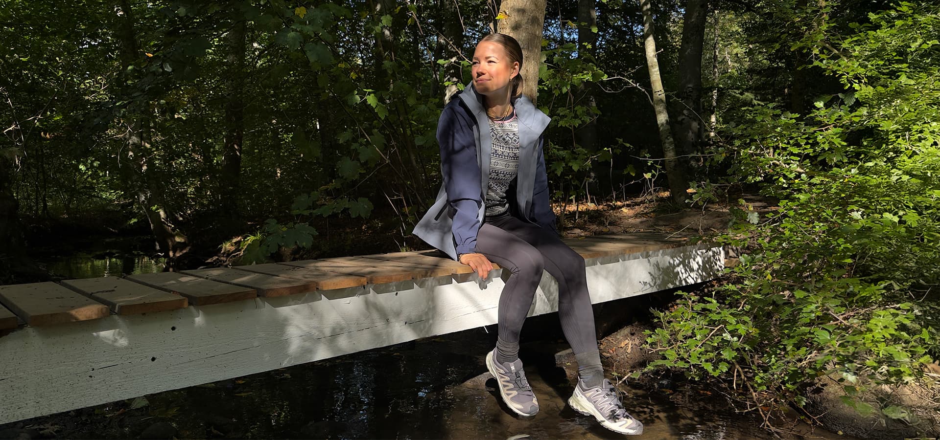 Lag-på-lag tøj til alt slags vejr på en feminin måde